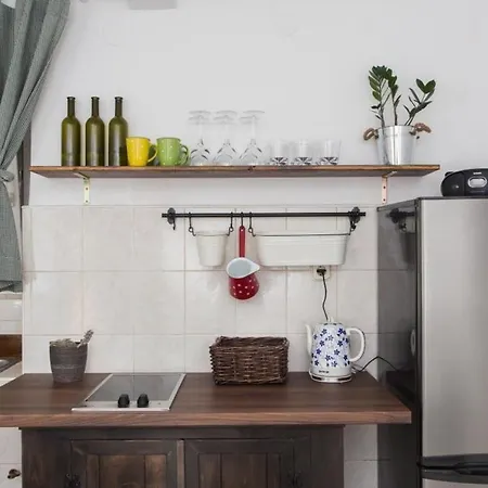 Hladilo ''nostalgia'' - Comfort Two-bedroom With Terrace ...
